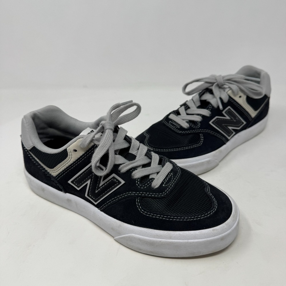 New‎ Balance 574 Tennis Shoes Black and White Skate Size Men's 5 Women's 6.5